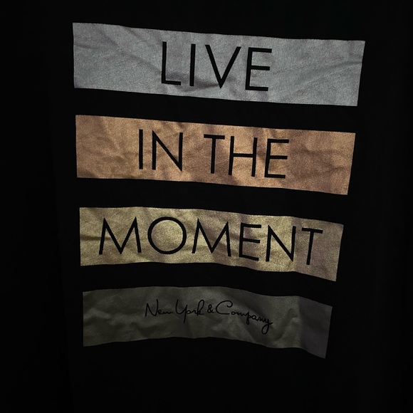 New York & Company black multi color “live in the moment” graphic tee. - Picture 3 of 5